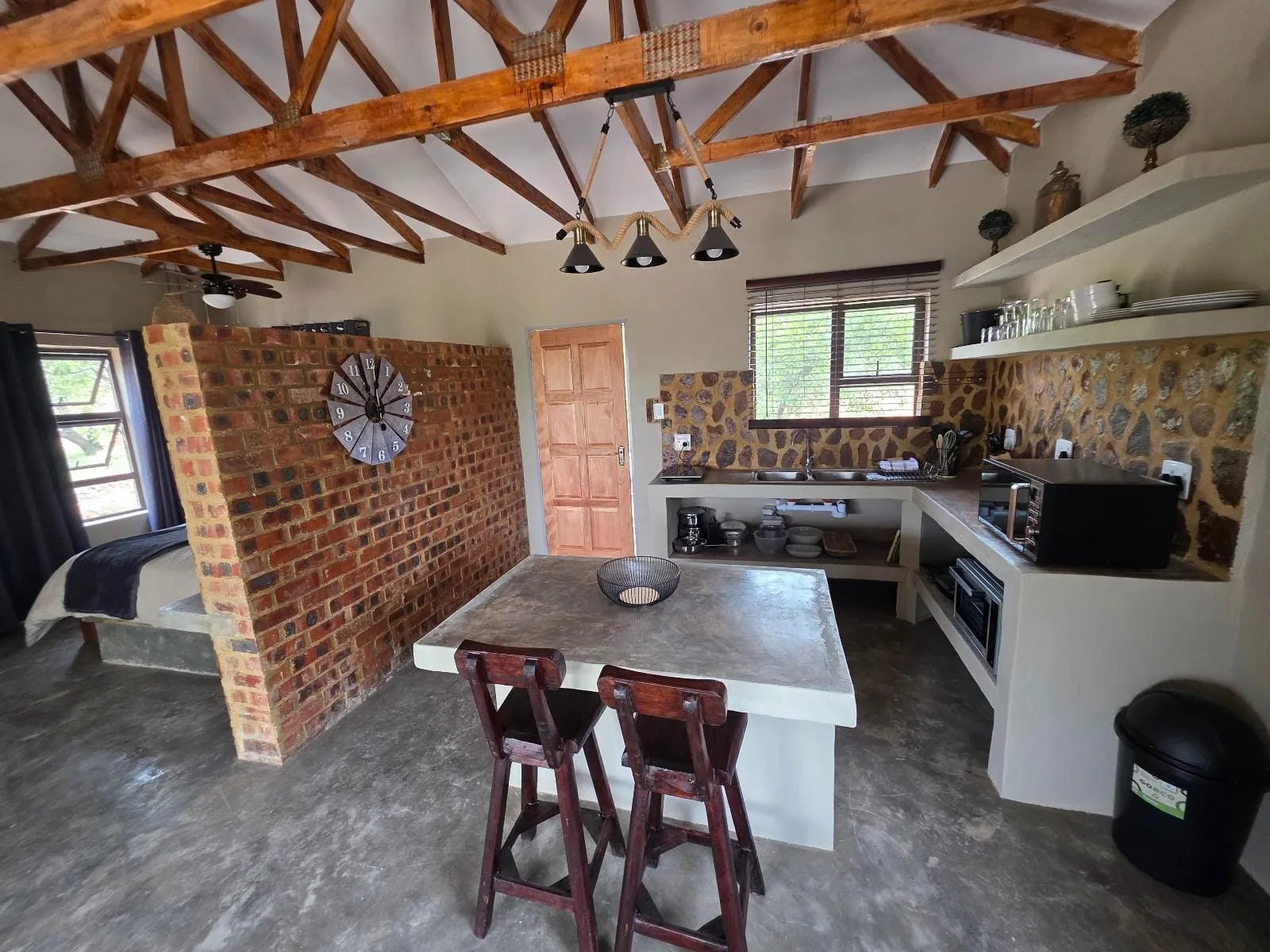 Fish Eagle deluxe villa